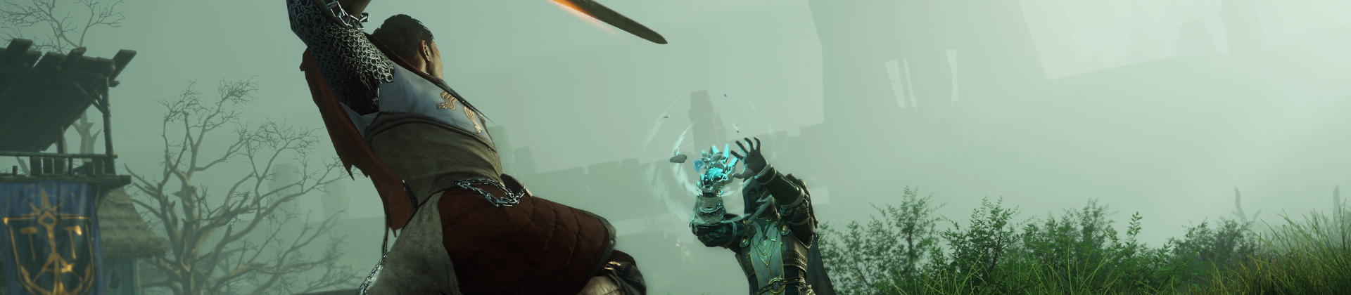 Скриншот Нового Мира, изображающий поединок двух игроков.  Персонаж, повернувшийся спиной к камере, использует меч против персонажа, носящего новую Ледяную перчатку, с помощью которого он произносит заклинание.